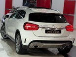 Mercedes GLA 250 4MATIC-16
