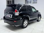 Toyota Land Cruiser Prado-8