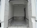 Ford Transit-7