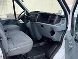 Ford Transit-12