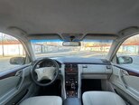 Mercedes E 220-7