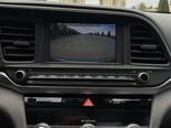 Hyundai Elantra-12
