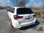 Toyota Corolla Fielder-16