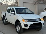 Mitsubishi L200-11