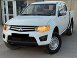 Mitsubishi L200-12