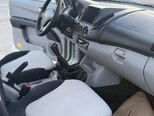 Mitsubishi L200-2
