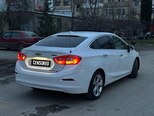 Chevrolet Cruze-9
