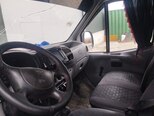 Ford Transit-10