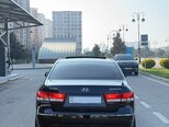 Hyundai Sonata-4