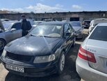 Volkswagen Passat-2