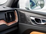 Volvo XC60-8