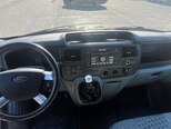 Ford Transit-11
