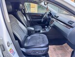 Volkswagen Passat-13