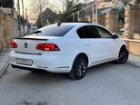 Volkswagen Passat-9
