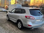 Hyundai Santa Fe-11