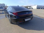 Hyundai Sonata-12