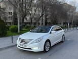 Hyundai Sonata-2