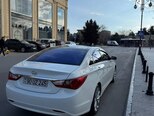 Hyundai Sonata-5
