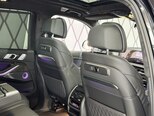 BMW X7-11