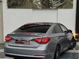 Hyundai Sonata-13