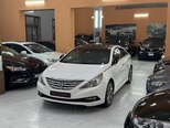 Hyundai Sonata-4