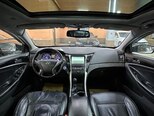 Hyundai Sonata-15
