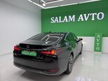 Lexus ES 200-4