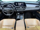 Lexus ES 200-9
