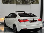 Kia Cerato-8