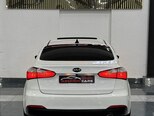 Kia Cerato-9