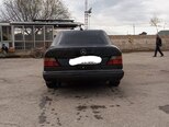 Mercedes 200 D-11