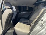 Hyundai Elantra-7