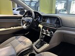 Hyundai Elantra-10
