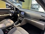 Hyundai Elantra-14
