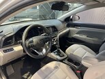 Hyundai Elantra-17