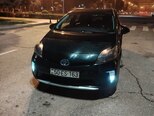 Toyota Prius-14