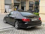 Mercedes E 250 4MATIC-4