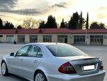 Mercedes E 220-7