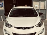 Hyundai Elantra-1