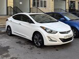 Hyundai Elantra-8