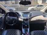 Hyundai Elantra-7