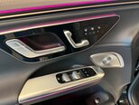 Mercedes EQE SUV-10