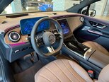 Mercedes EQE SUV-12