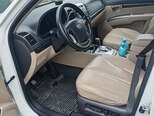 Hyundai Santa Fe-5