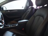 Hyundai Sonata-12