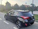 Hyundai Elantra GT-11
