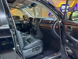 Lexus LX 570-19