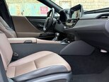Lexus ES 300h-9