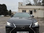 Lexus ES 300h-4