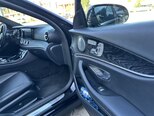 Mercedes E 300-9